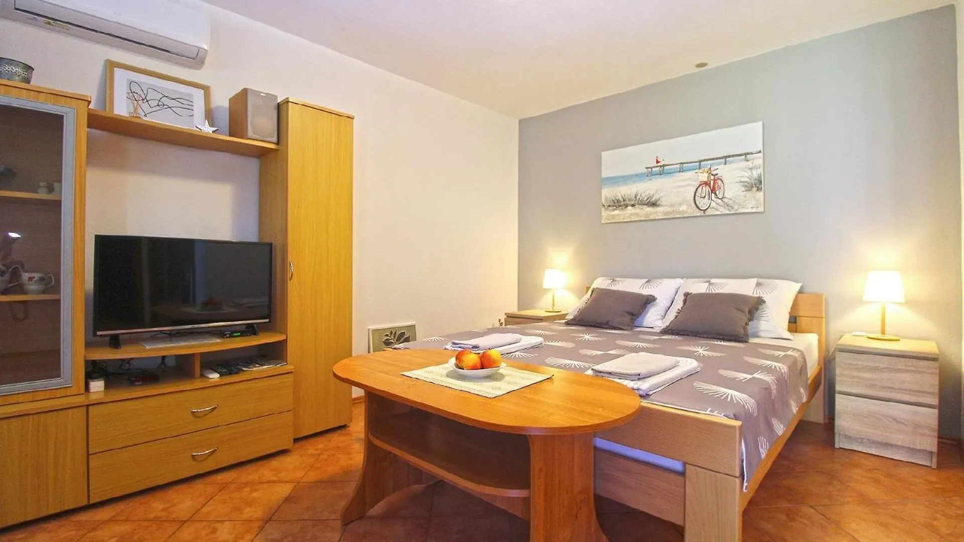 Ferienwohnung Fuer 3 Personen Ca 36 Qm In Pula-Fondole, Istrien Istrische Riviera Valbandon