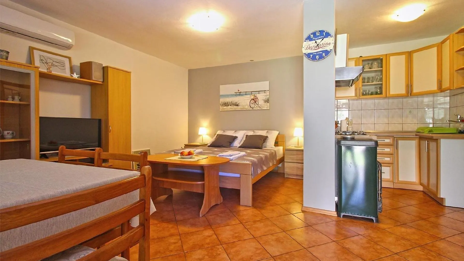 Ferienwohnung Fuer 3 Personen Ca 36 Qm In Pula-Fondole, Istrien Istrische Riviera Valbandon Apartment