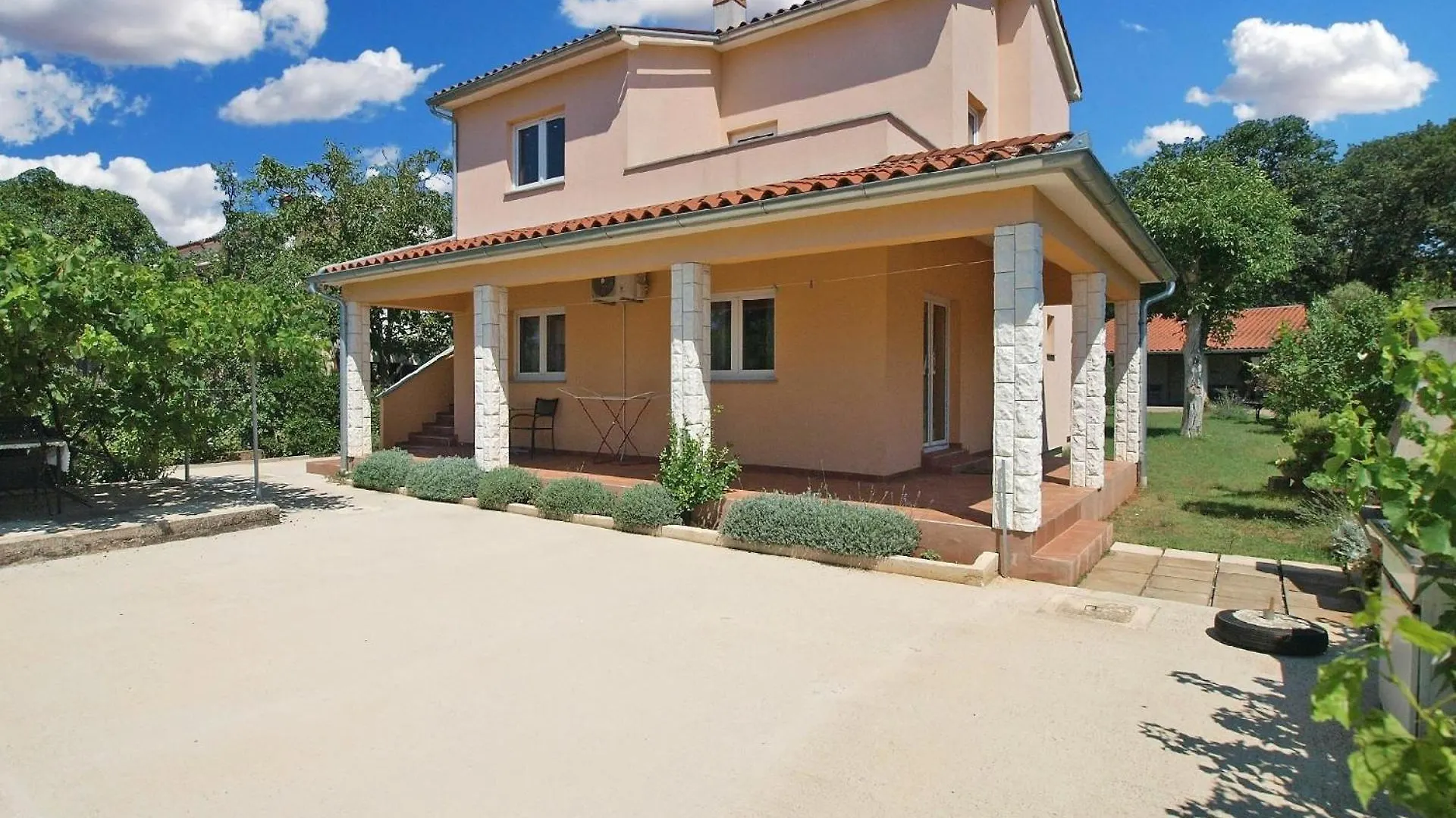 Ferienwohnung Fuer 3 Personen Ca 36 Qm In Pula-Fondole, Istrien Istrische Riviera Valbandon Croatia