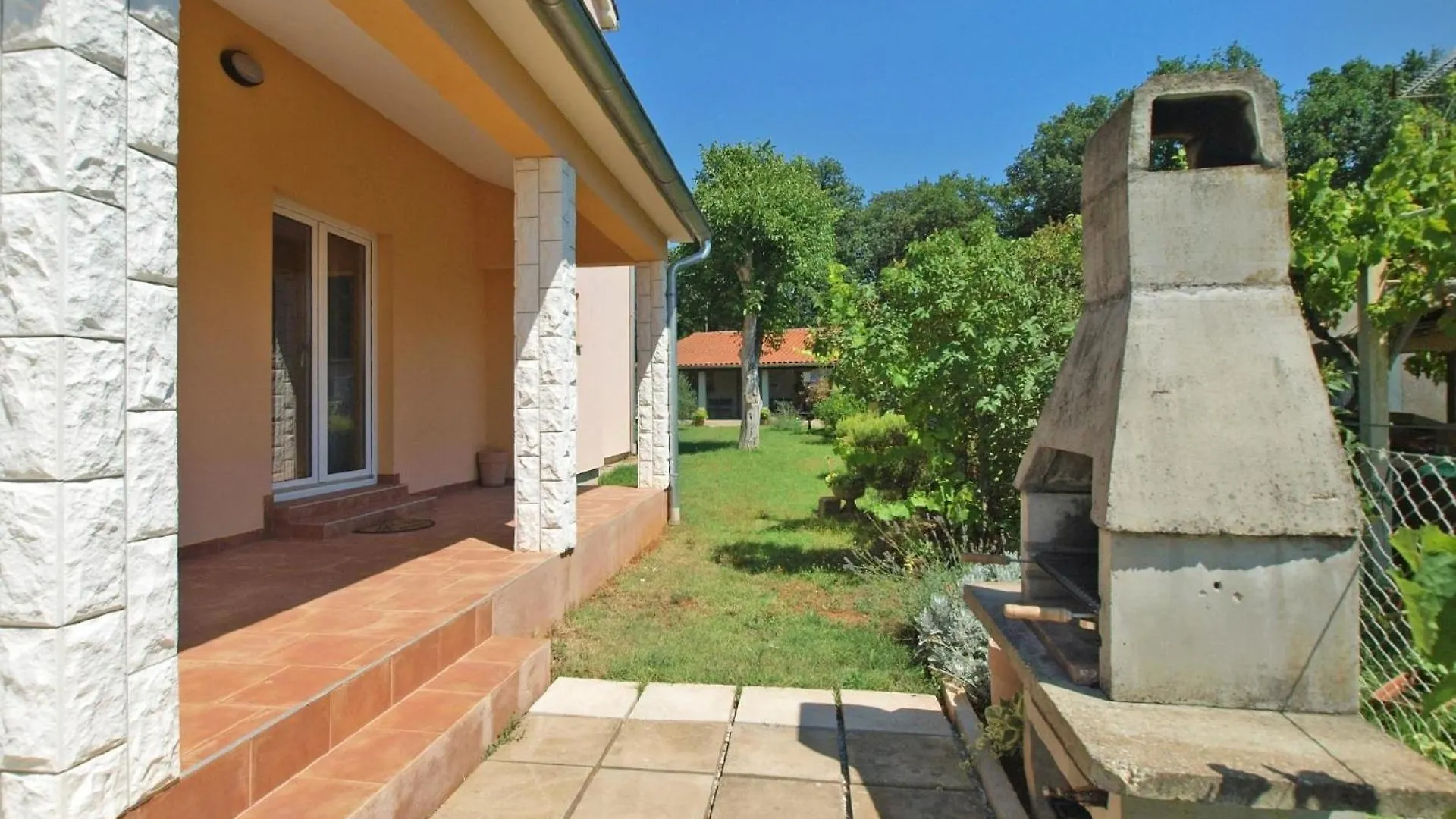 Ferienwohnung Fuer 3 Personen Ca 36 Qm In Pula-Fondole, Istrien Istrische Riviera Valbandon 0*,  Croatia
