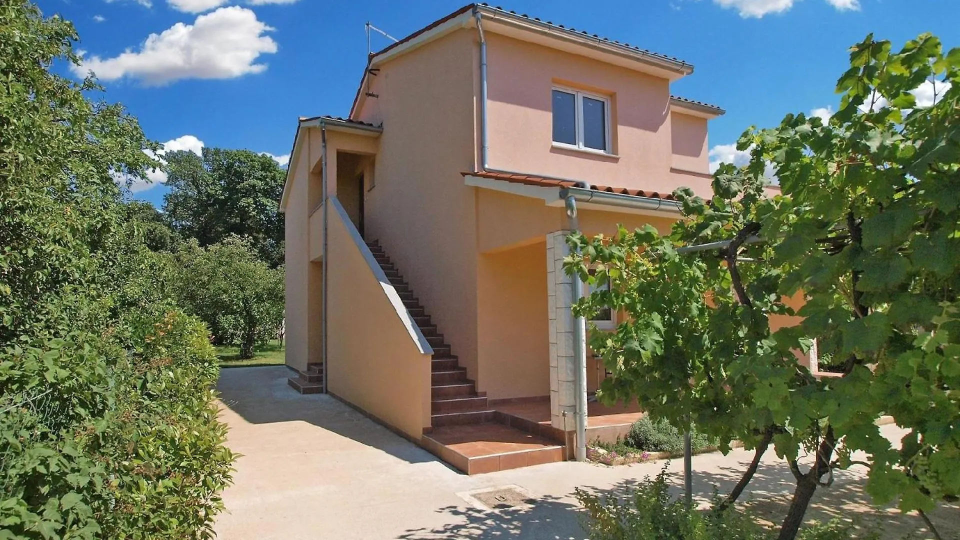 Apartment Ferienwohnung Fuer 3 Personen Ca 36 Qm In Pula-Fondole, Istrien Istrische Riviera Valbandon